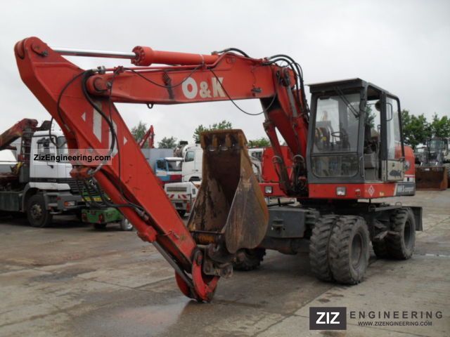 1997 O & K  MH 5 COMPACT - A Construction machine Mobile digger photo