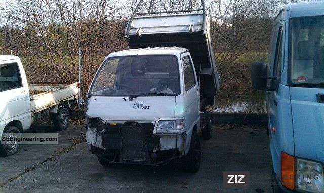 2000 Piaggio  Peacock S85 Van or truck up to 7.5t Tipper photo