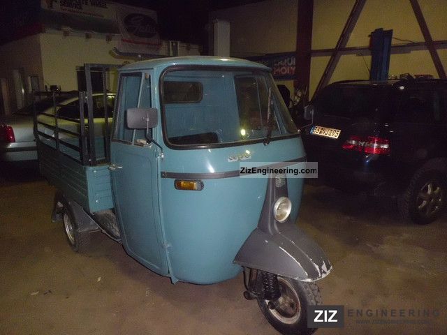 1971 Piaggio  ape mp Van or truck up to 7.5t Stake body photo