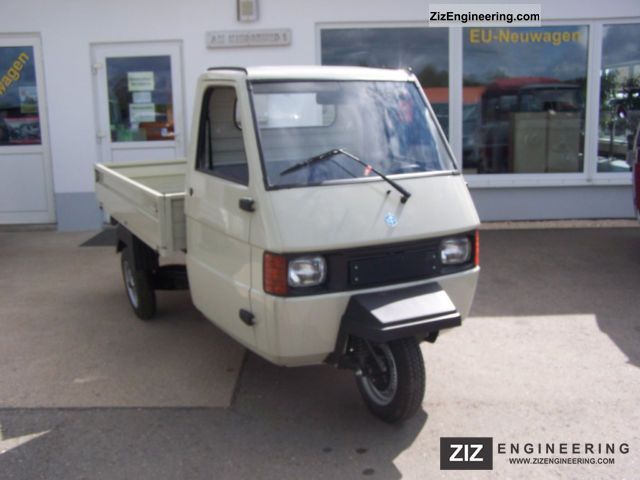 2011 Piaggio  APE TM Pick Beige - IN STOCK - Van or truck up to 7.5t Stake body photo