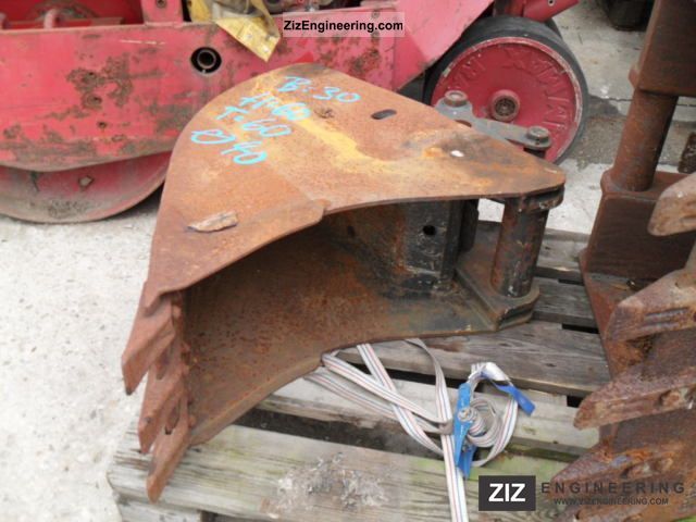 1995 Schaeff  Backhoe bucket 30 cm sw Schaeff HR 16 Construction machine Other substructures photo