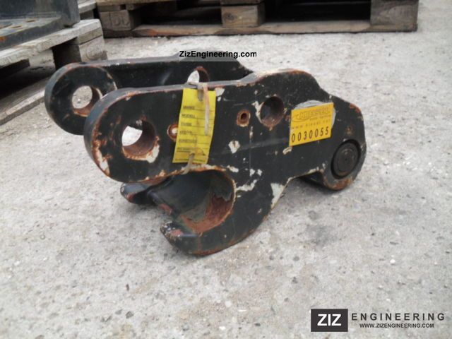 1995 Schaeff  Quick coupler adapter sw Schaeff mini excavator Construction machine Other substructures photo