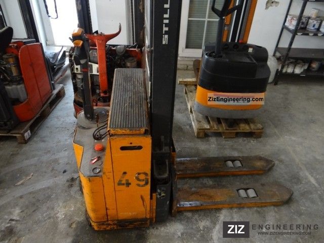 2001 Still  TEC 2000 Initial \u0026 Duplexmast Forklift truck High lift truck photo