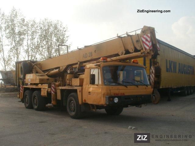 1986 Tatra  T 815 PJ 28 170 6x6 auto crane Truck over 7.5t Truck-mounted crane photo