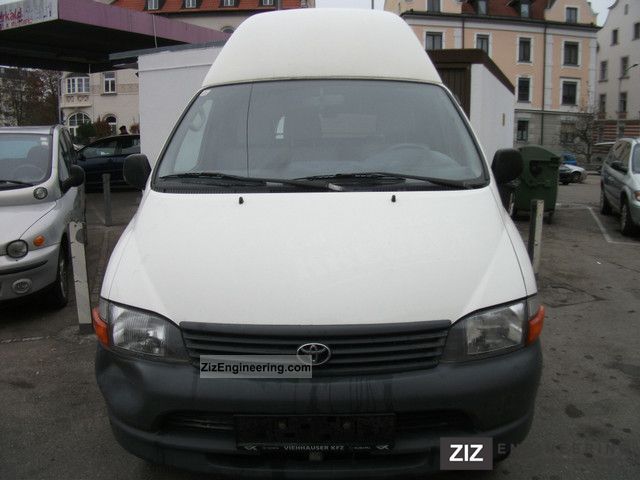 2005 Toyota  LONG BOX HIACE 2.5 D-4D 75-4WD Van or truck up to 7.5t Box-type delivery van - high and long photo