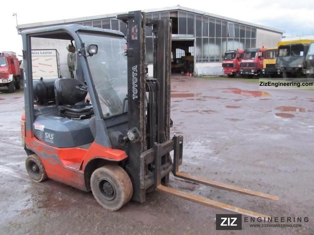 2006 Toyota  FREE LIFT GAS 15 42-7 TFG FGF 6xLager side rails Forklift truck Front-mounted forklift truck photo