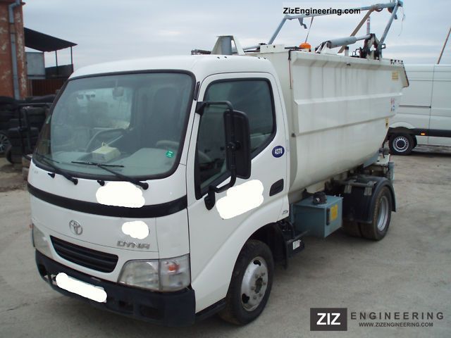 2008 Toyota  Dyna 2.5 TD - garbage truck - water damage Van or truck up to 7.5t Refuse truck photo