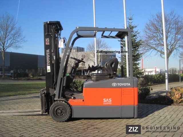 2008 Toyota  7 FBEF 18 / SIDE SHIFT / MAST TRIPLO Forklift truck Front-mounted forklift truck photo
