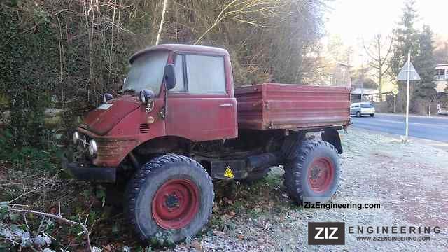 1972 Unimog  406 Agricultural vehicle Tractor photo
