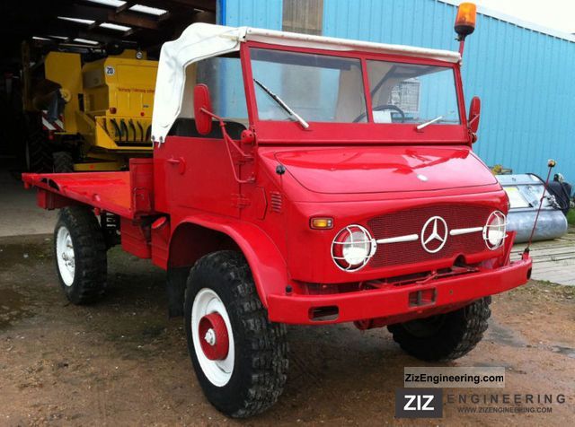 1970 Unimog  S404.1 convertible with a loading area Agricultural vehicle Loader wagon photo