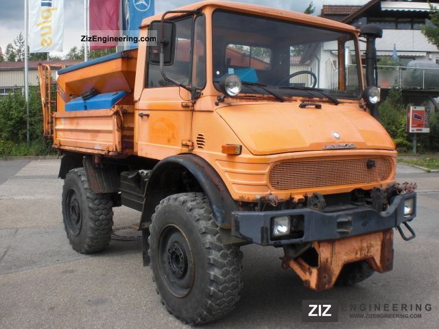 1989 Unimog  417/10 4x4 winter maintenance - Hydraulic Van or truck up to 7.5t Tipper photo