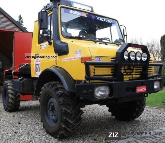 1986 Unimog  Rally U 1300 L Van or truck up to 7.5t Stake body photo
