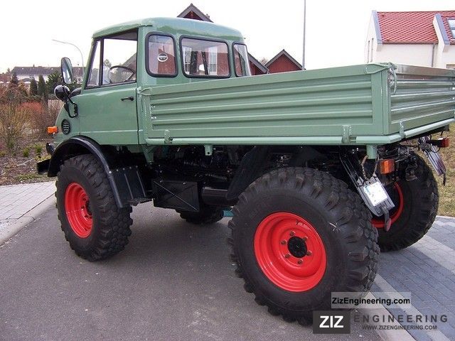 1969 Unimog  406 Van or truck up to 7.5t Stake body photo