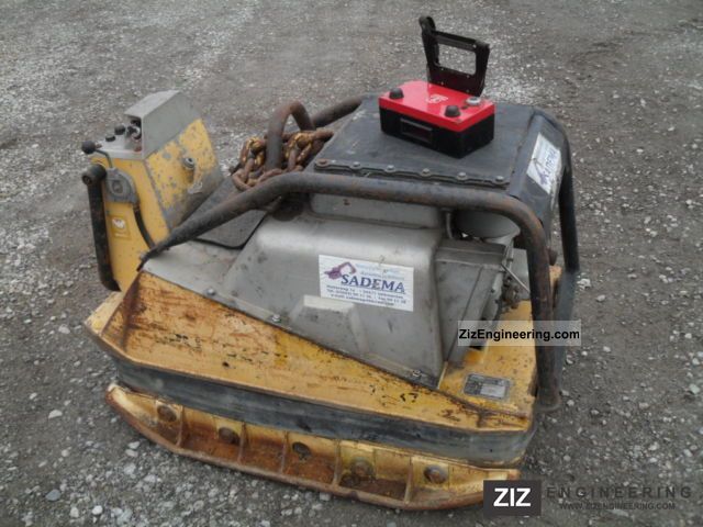 1993 Wacker  DPU 70 60 infrared remote control 635Kg! Construction machine Compaction technology photo