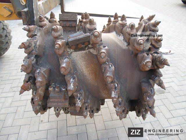 2005 Wirtgen  W 1000 F fine milling drum Construction machine Road building technology photo