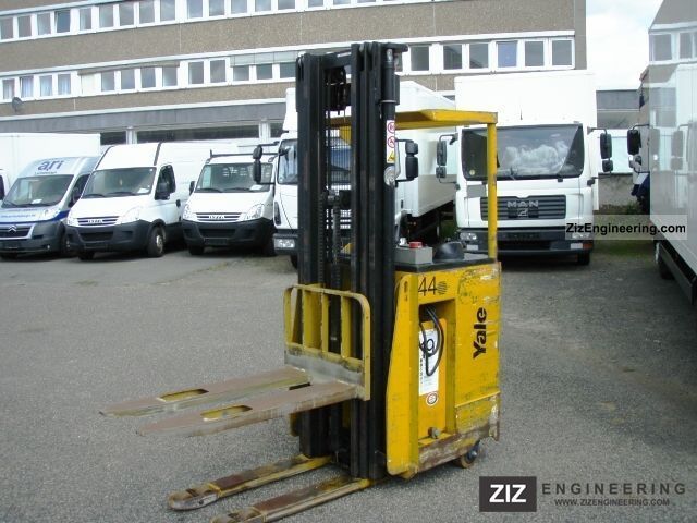 2011 Yale  MS12S/540TR Forklift truck High lift truck photo