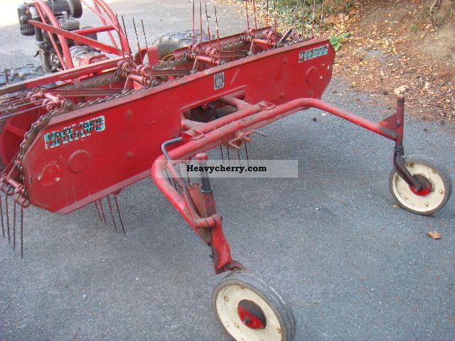 2011 Pottinger  Pöttinger hay rake rake-turner-Bandrechen Agricultural vehicle Haymaking equipment photo