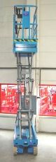 2001 Genie  GS 2032 scissor lift Construction machine Working platform photo 1