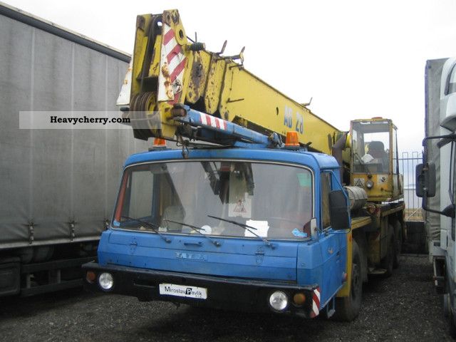 1983 Tatra  815 AD28/6x6 / Truck over 7.5t Truck-mounted crane photo
