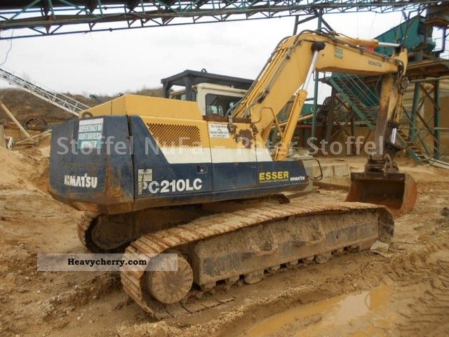 1994 Komatsu  PC 210-5 Construction machine Caterpillar digger photo