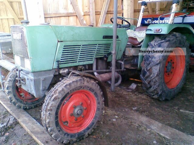1968 Fendt  Farmer 3S Agricultural vehicle Tractor photo