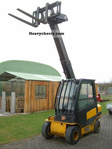 2007 JCB  Teletruk TLT 30G, full cab, telescope, 3 to. Forklift truck Telescopic photo