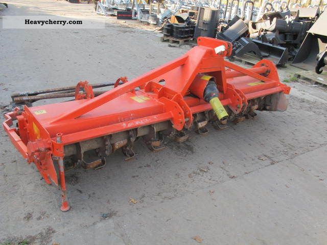 2011 Howard  HR 35 Agricultural vehicle Harrowing equipment photo