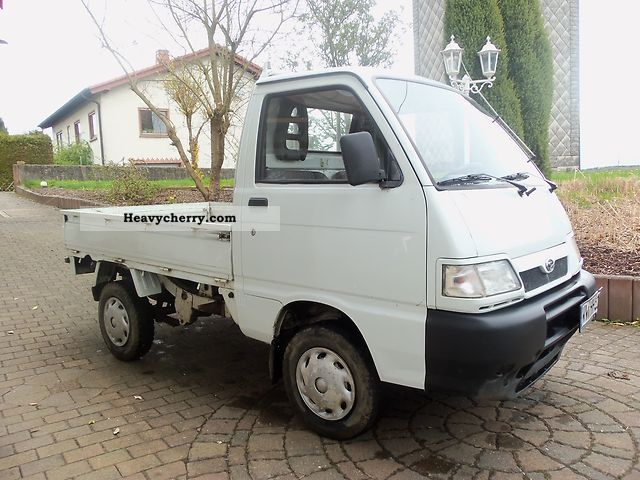 2001 Piaggio  Porter Van or truck up to 7.5t Stake body photo