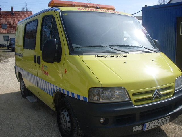 2005 Citroen  Citroen Jumper 2.0 HDI ambulance Van or truck up to 7.5t Ambulance photo