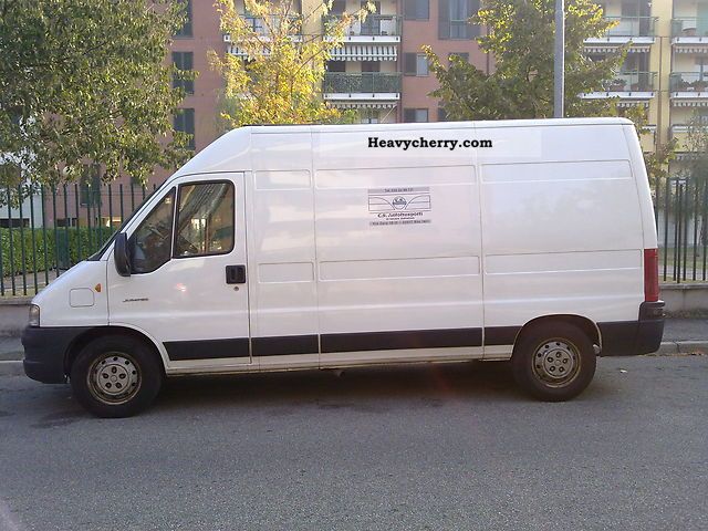 2005 Citroen  Citroen citroen jumper vendo maxi November 2005 Van or truck up to 7.5t Box-type delivery van photo