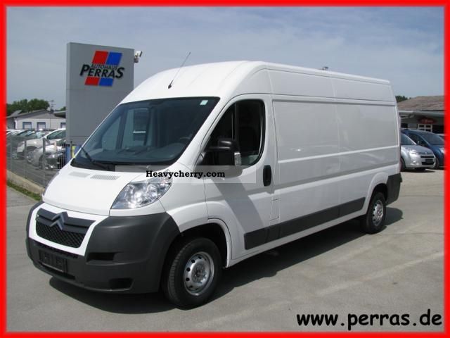 2010 Citroen  Citroën Jumper Box 33, L3H2 HDI 120 air Van or truck up to 7.5t Box-type delivery van - high and long photo