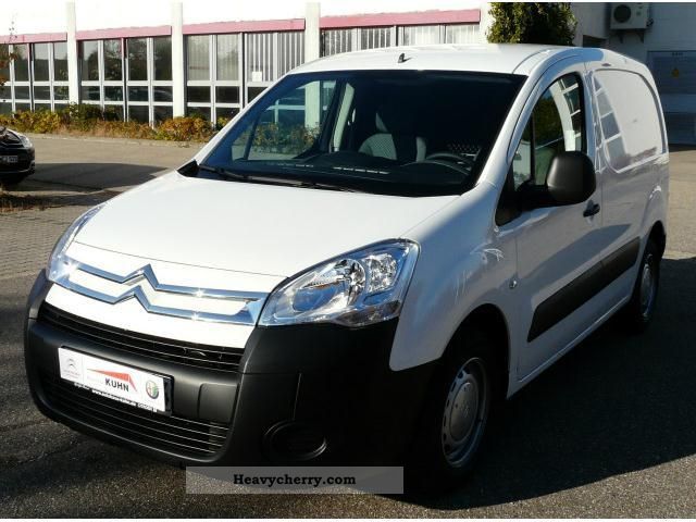 2011 Citroen  Citroën Berlingo L1 1.6 HDi 90 FAP level of A Van or truck up to 7.5t Other vans/trucks up to 7 photo