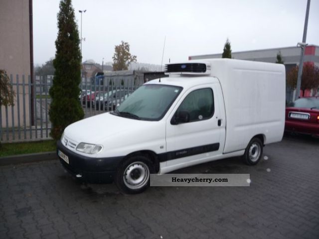2001 Citroen  Citroën BERLINGO Van or truck up to 7.5t Refrigerator body photo