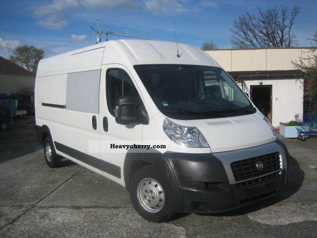 2009 Fiat  Ducato Maxi L4H2 Klimaa. NAVI car factory Statts Van or truck up to 7.5t Box-type delivery van - high and long photo