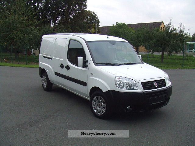 2009 Fiat  Doblo 1.9 JTD Multijet box * Maxi-Long * Van or truck up to 7.5t Box-type delivery van - long photo