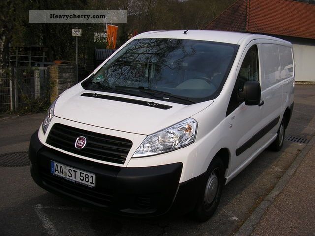 2010 Fiat  Scudo H1L2 Van or truck up to 7.5t Box-type delivery van - long photo