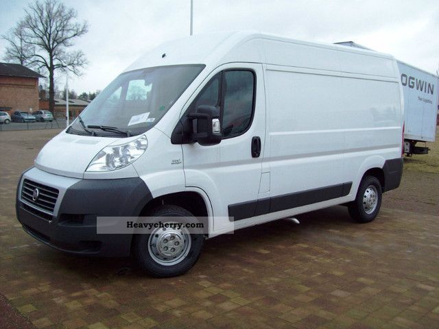 2011 Fiat  Ducato L2H2 130 MJet Van or truck up to 7.5t Box-type delivery van - high and long photo