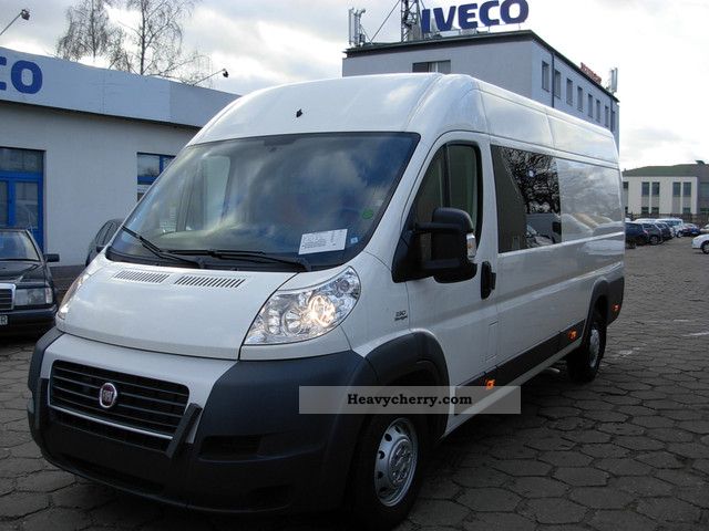 2011 Fiat  Ducato Maxi L5H2 130ps double cab 2.3 MJ Van or truck up to 7.5t Box-type delivery van - high and long photo