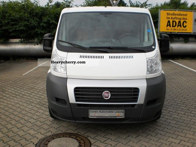 2011 Fiat  Ducato L2H1 250.1L1.0 Van or truck up to 7.5t Box-type delivery van photo