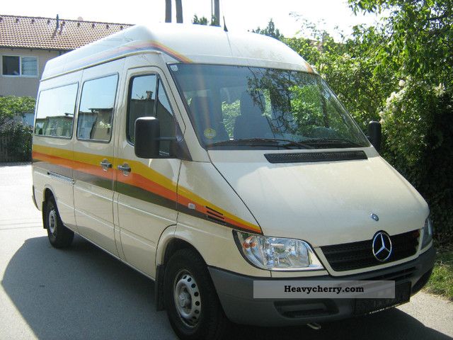2006 Mercedes-Benz  Sprinter216CDI bus 9Sitzer AIR Forne-back Coach Clubbus photo