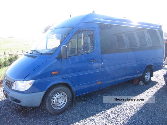 2005 Mercedes-Benz  Sprinter 311 CDI Coach Coaches photo