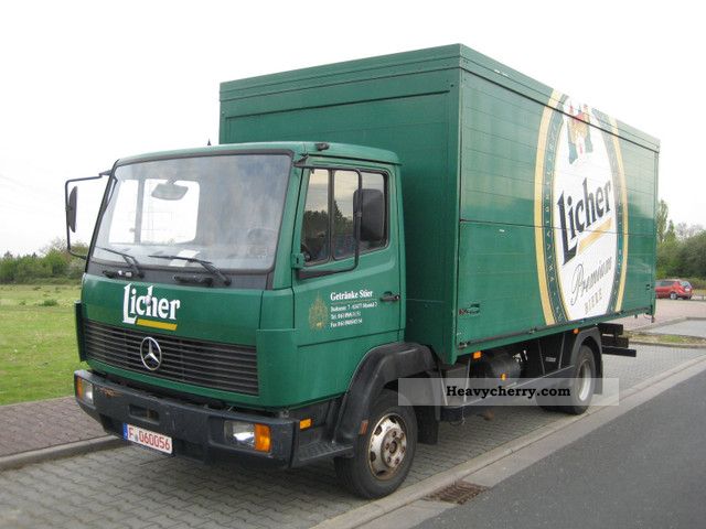 1993 Mercedes-Benz  814 Van or truck up to 7.5t Box-type delivery van photo