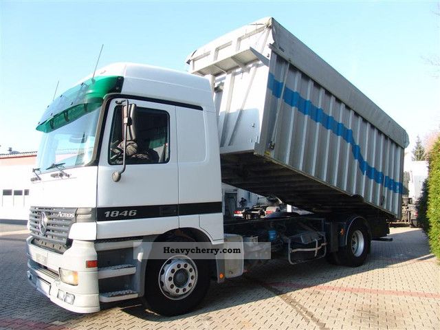 2003 Mercedes-Benz  Actros 1846 tipper cereal with Voith retarder Truck over 7.5t Grain Truck photo