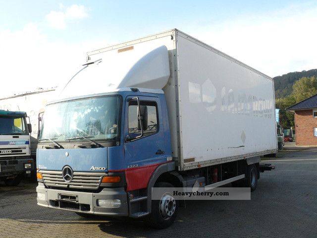 1999 Mercedes-Benz  Atego 1323 4x2 available / 2x! Truck over 7.5t Box photo