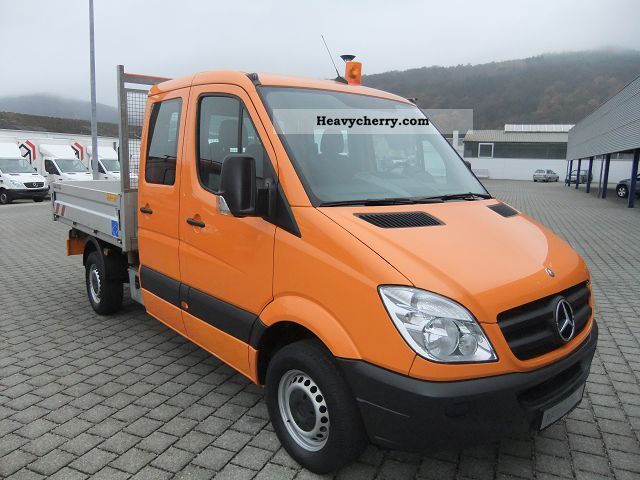 Mercedes Benz Sprinter 311 Cdi Doka 3 Way Tipper Trailer