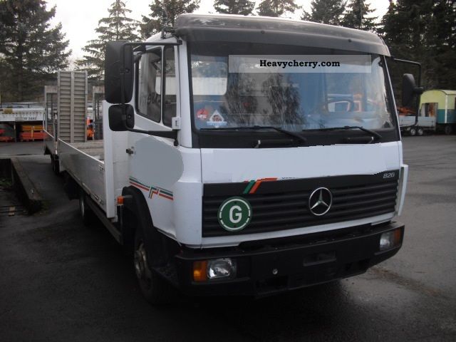 1998 Mercedes-Benz  820 trailer with ramps and winch Van or truck up to 7.5t Car carrier photo