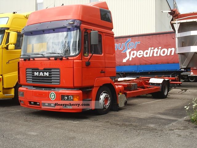 2007 Mercedes-Benz  Actros 1844 ADR Facilities Semi-trailer truck Hazardous load photo