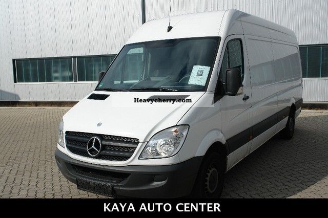 Mercedes-Benz Sprinter 310 CDI 1.HAND 2010 Box-type delivery van Photo and  Specs