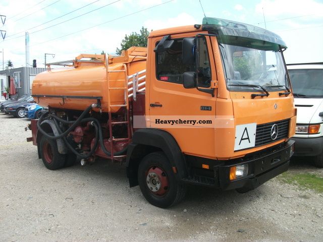 1993 Mercedes-Benz  814 ABS! Tanker 5250 ltr. (No 817) Van or truck up to 7.5t Tank body photo