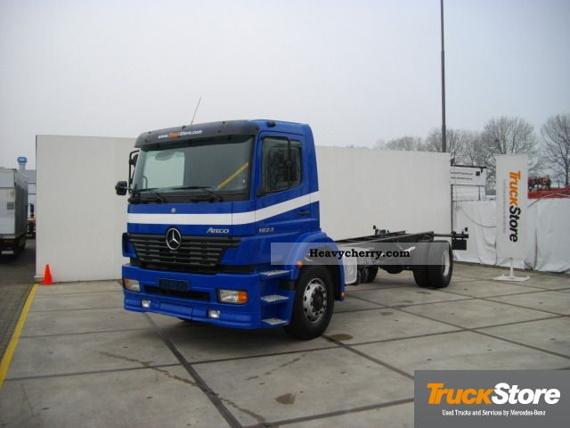 Mercedes benz atego 1823 specifications #7